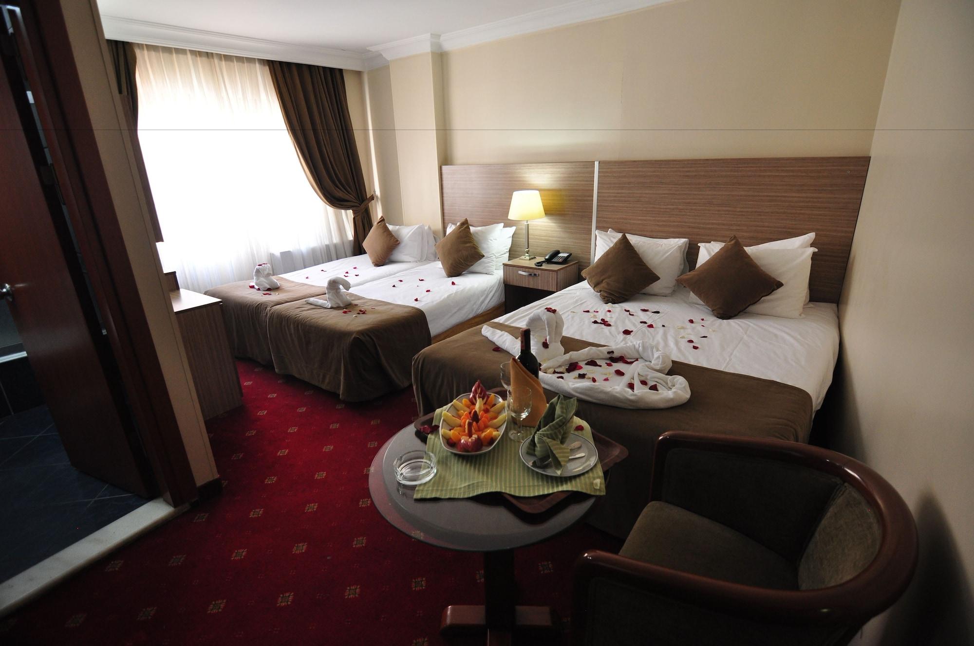 Hotel Buyuk Sahinler Stambuł Zewnętrze zdjęcie