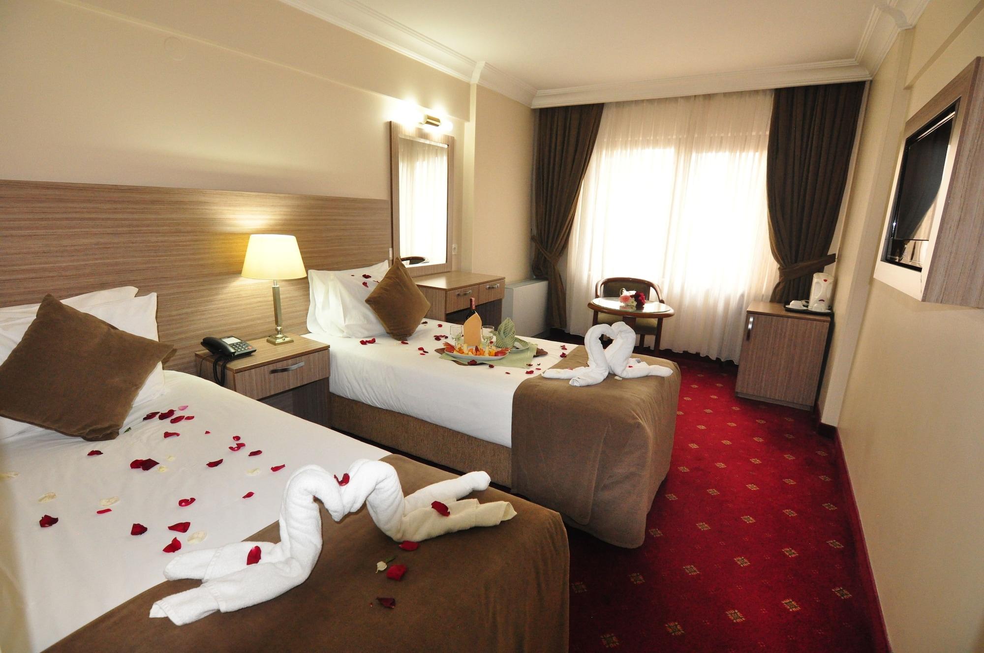 Hotel Buyuk Sahinler Stambuł Zewnętrze zdjęcie