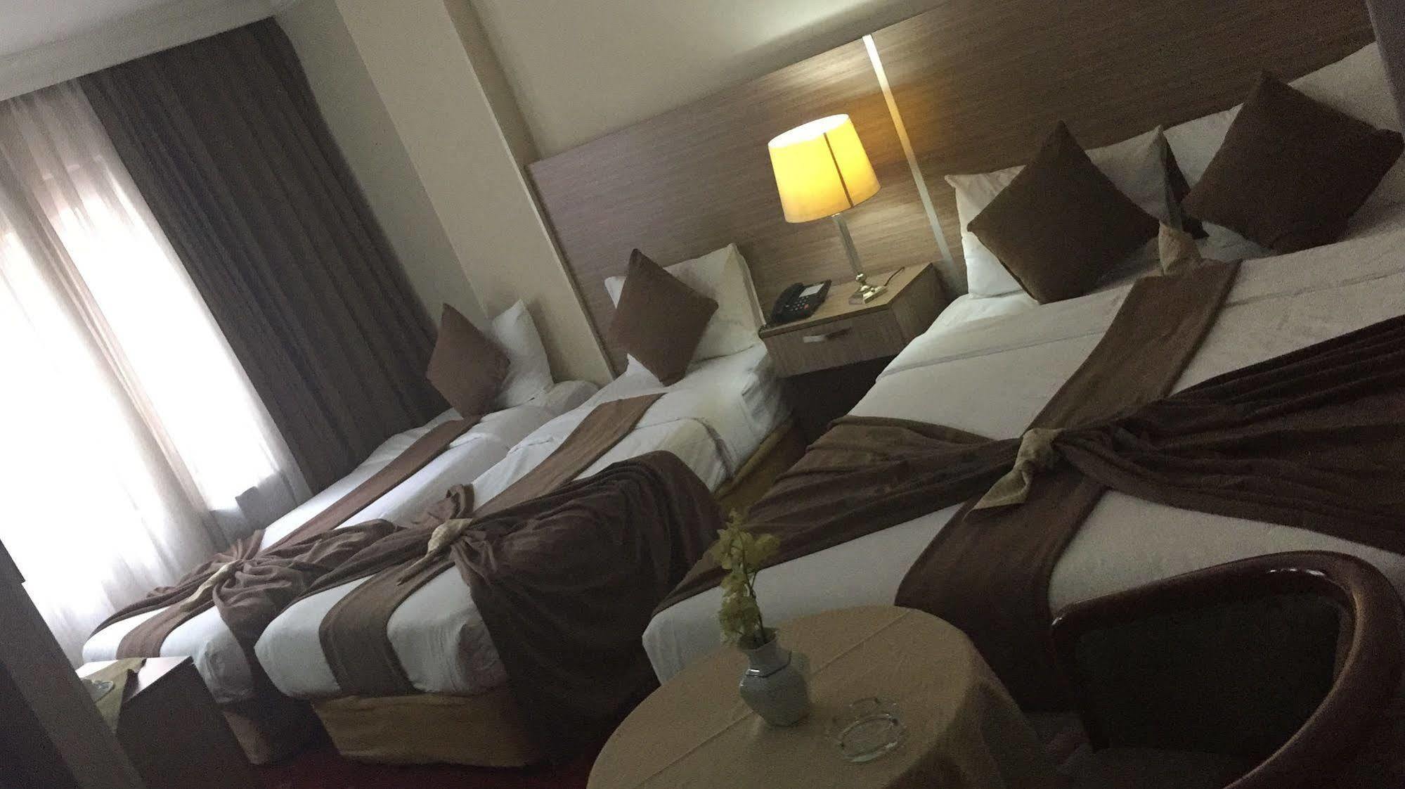 Hotel Buyuk Sahinler Stambuł Zewnętrze zdjęcie